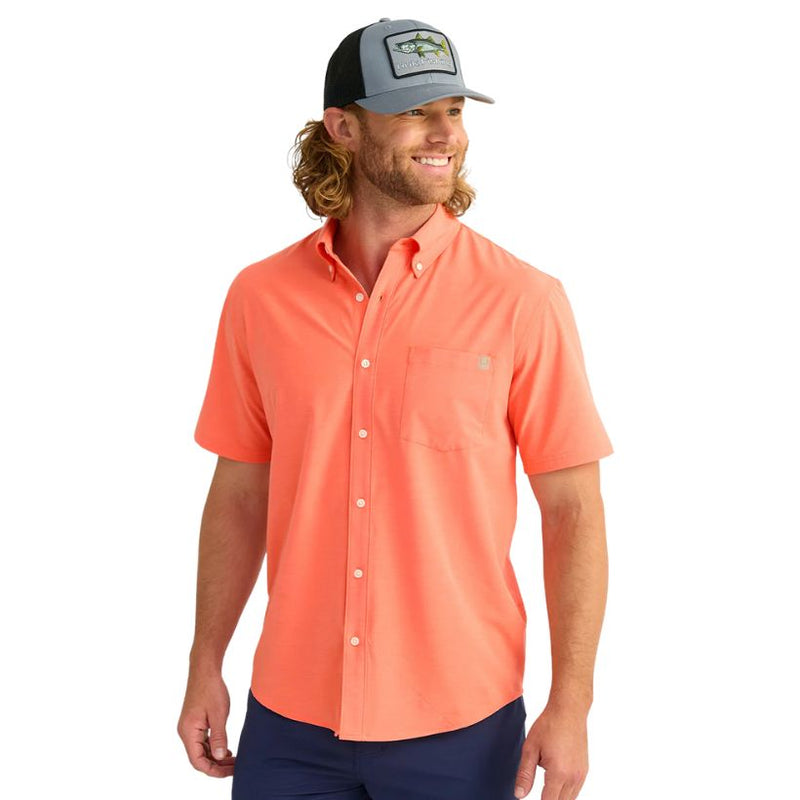 Load image into Gallery viewer, Huk Kona Button Down Shirt – Lightweight Quick-Dry Fishing Shirt with Stretch Fabric and Built-In Sunglass Wipe