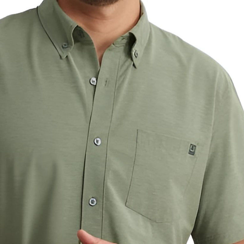 Load image into Gallery viewer, Huk Kona Button Down Shirt – Lightweight Quick-Dry Fishing Shirt with Stretch Fabric and Built-In Sunglass Wipe