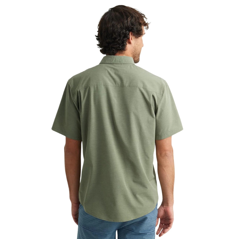 Load image into Gallery viewer, Huk Kona Button Down Shirt – Lightweight Quick-Dry Fishing Shirt with Stretch Fabric and Built-In Sunglass Wipe